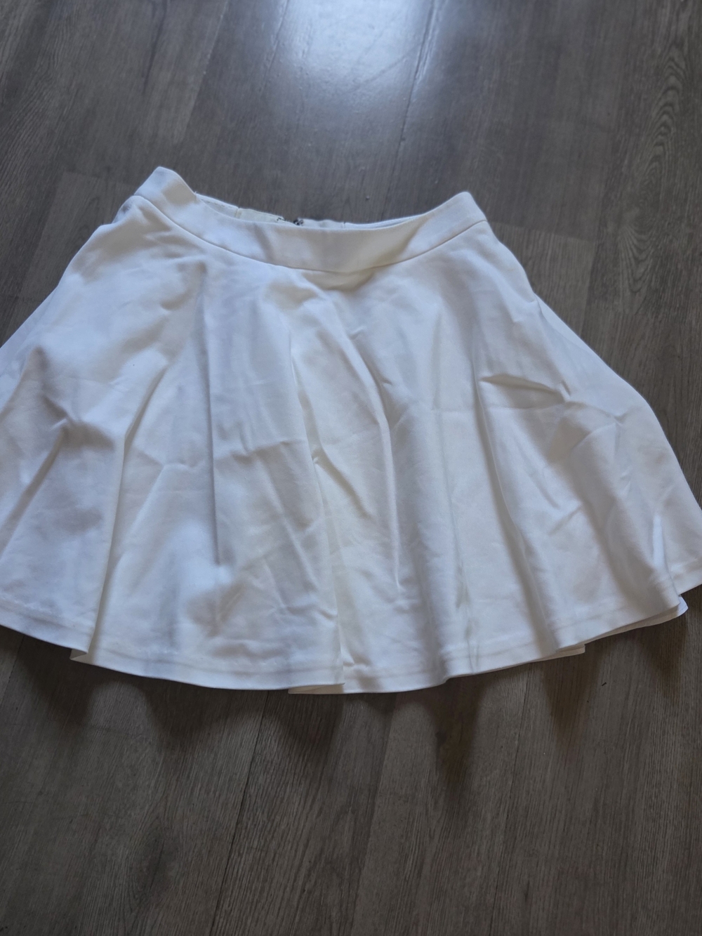 Alice + Olivia White Circle Skirt